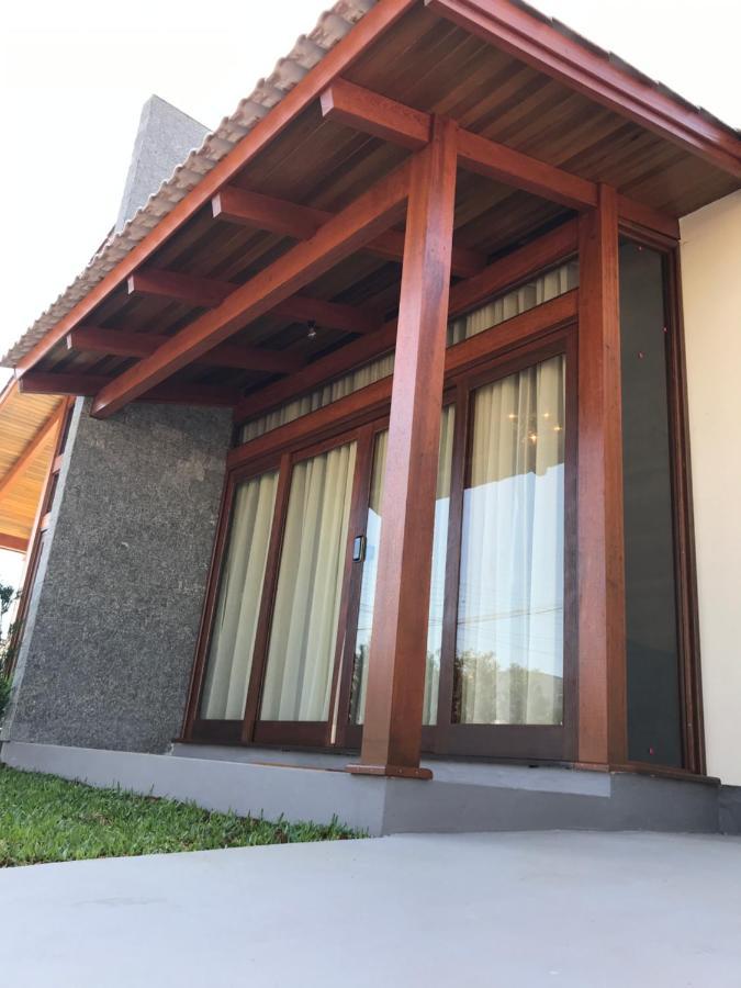 Canyons Guest House Praia Grande  Exterior photo
